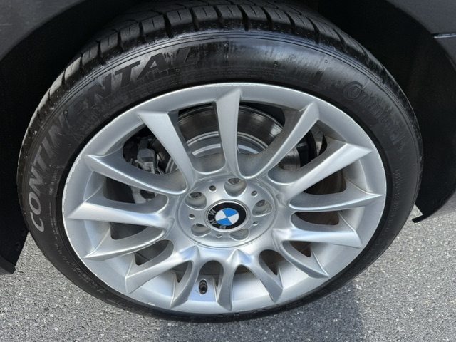 Used 2011 BMW 328i xDrive Coupe AWD/4WD image 29