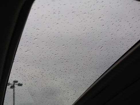 Used 2011 Toyota Highlander Limited image 33