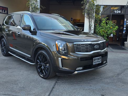 Used 2021 Kia Telluride SX Prestige image 1