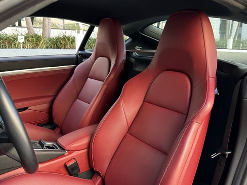 Used 2024 Porsche 718 Cayman GTS image 46