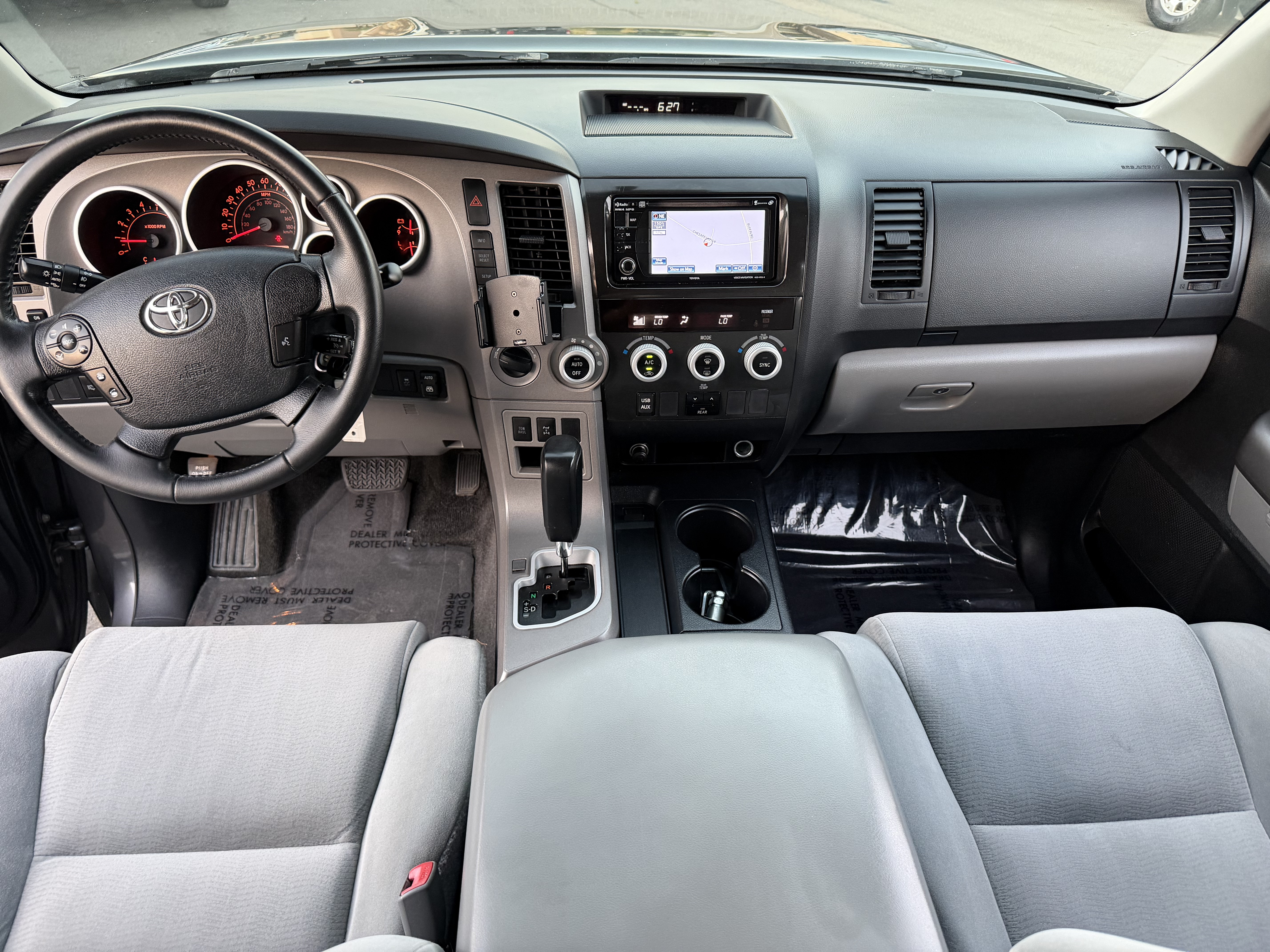 Used 2012 Toyota Sequoia 4WD image 33