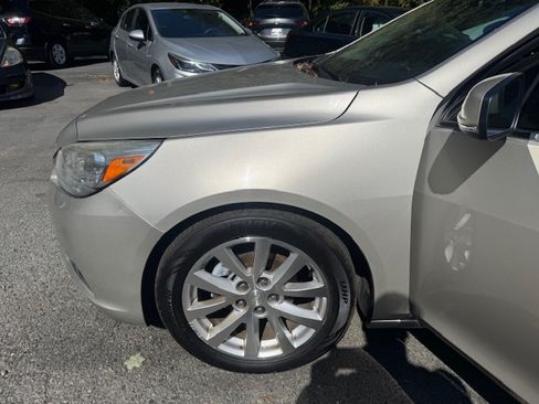 Used 2016 Chevrolet Malibu Limited LTZ image 5
