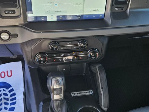 Used 2024 Ford Bronco Big Bend image 11
