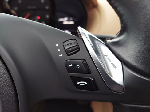 Used 2014 Porsche Boxster image 81