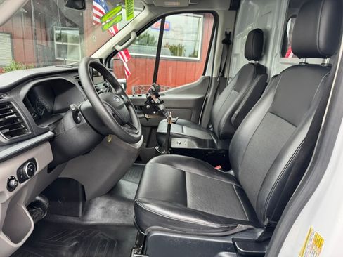Used 2020 Ford Transit 250 148 Medium Roof RWD image 7