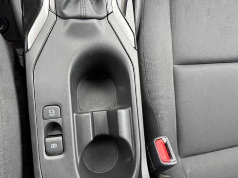 Used 2026 Toyota Corolla LE Sedan FWD image 11