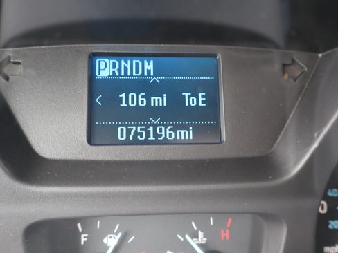 Used 2015 Ford Transit 150 XLT image 23