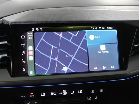 Used 2024 Audi Q4 e-tron Premium Plus image 19