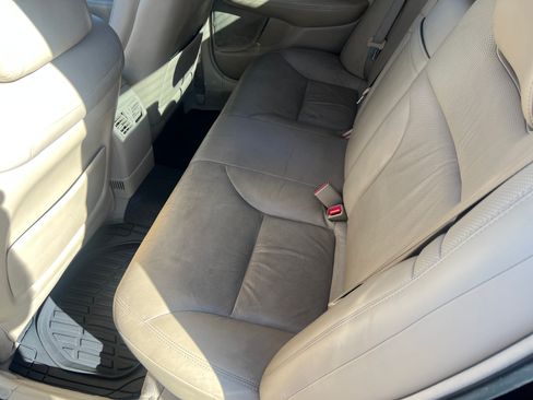 Used 2005 Lexus ES 330 UNAVAIL FWD image 19