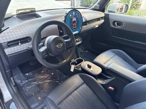 Used 2025 MINI Cooper Convertible FWD image 7