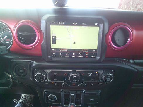 Used 2019 Jeep Wrangler Unlimited Rubicon image 16