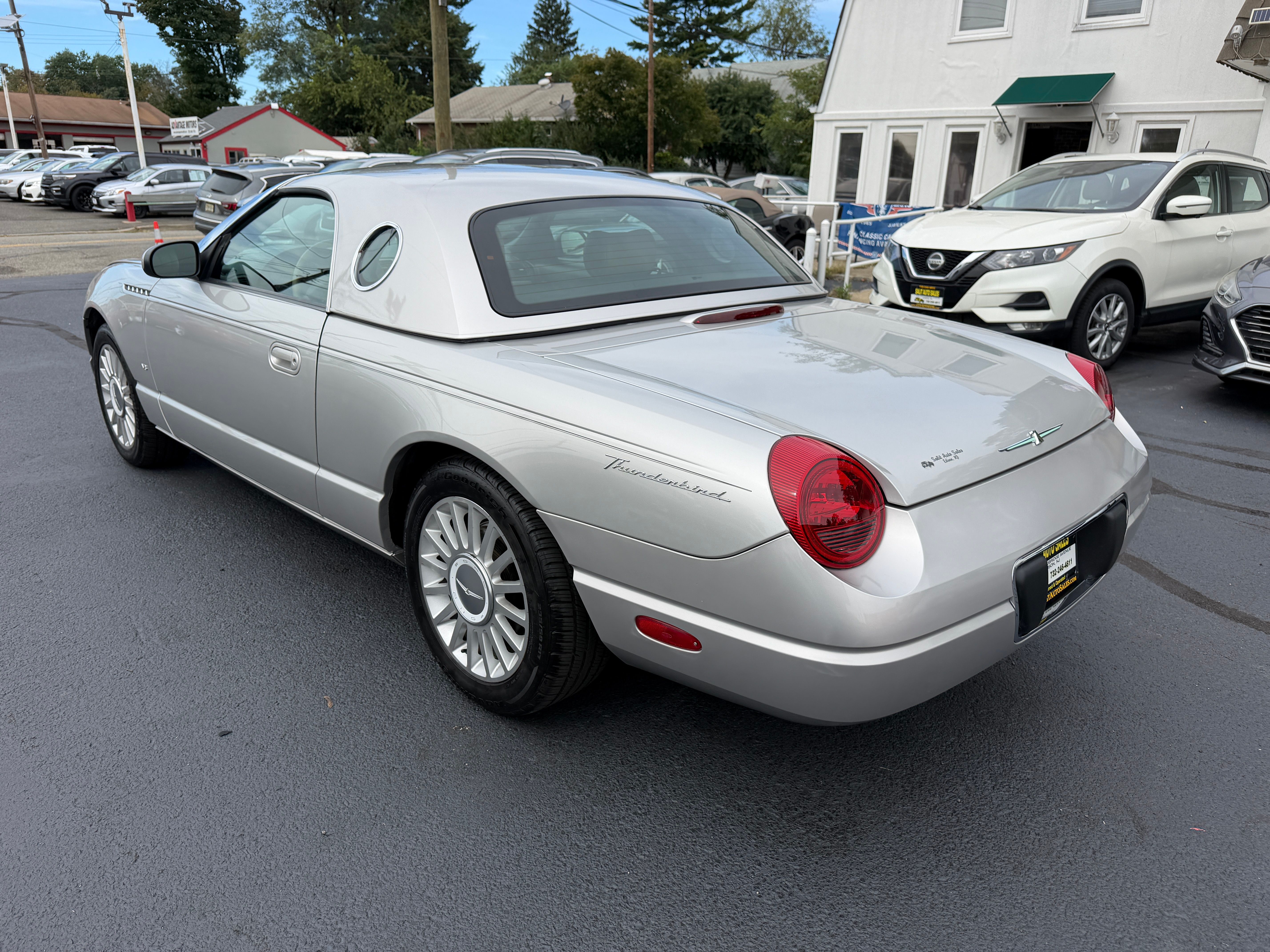 Used 2004 Ford Thunderbird UNAVAIL RWD image 45