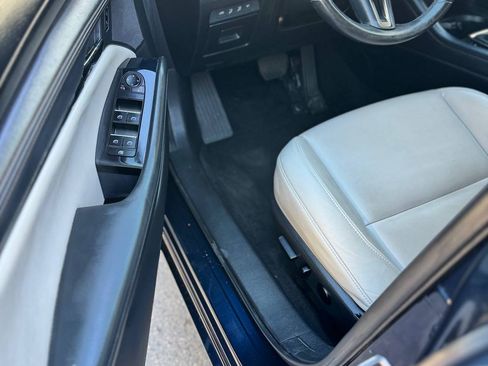Used 2022 MAZDA MAZDA3 image 22