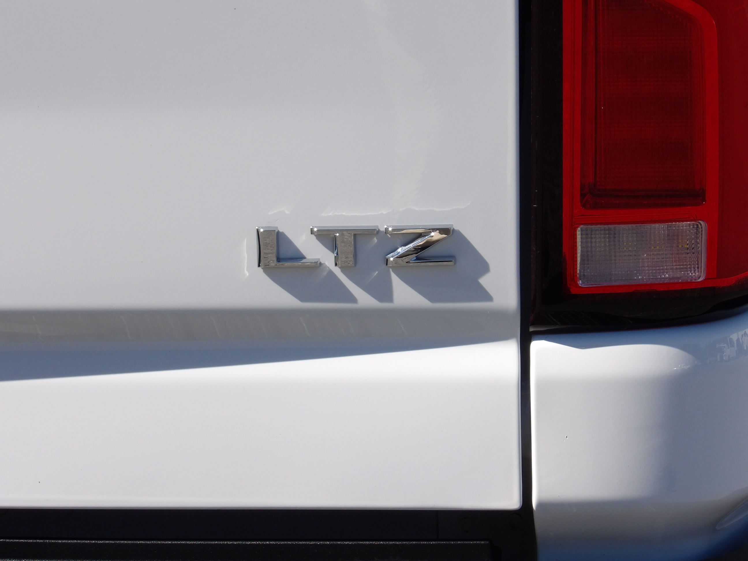 Used 2026 Chevrolet Silverado 2500 4x4 Crew Cab LTZ image 18