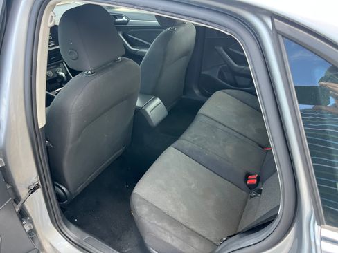 Used 2020 Volkswagen Jetta SE image 7