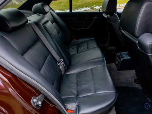 Used 1991 BMW M5 image 43