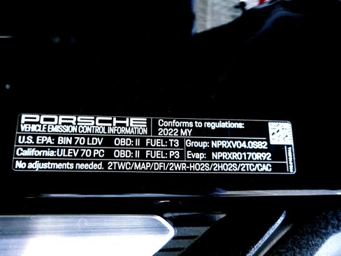 Used 2022 Porsche 911 Turbo image 34