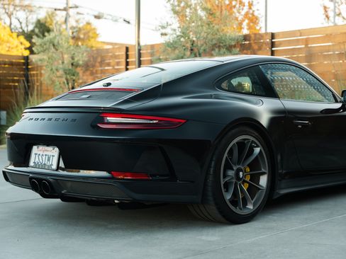 Used 2019 Porsche 911 GT3 Touring image 18