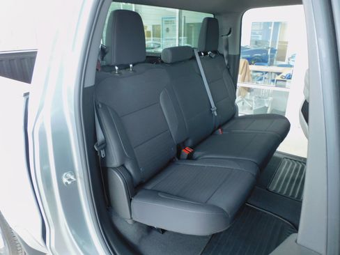 Used 2025 Chevrolet Silverado 1500 LT image 23