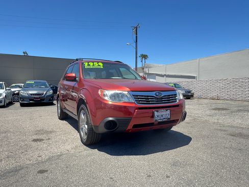 Used 2010 Subaru Forester 2.5X Premium AWD/4WD image 12