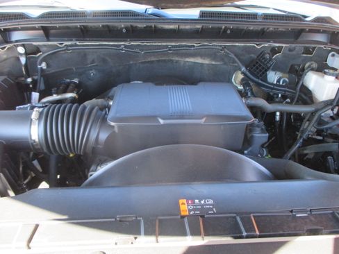 Used 2022 GMC Sierra 2500 SLE image 23