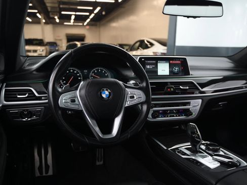 Used 2019 BMW 750i xDrive w/ Executive Package image 29