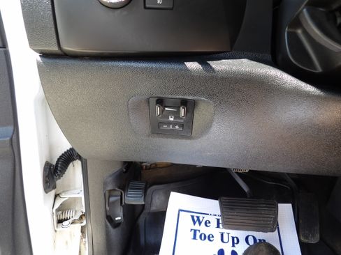 Used 2010 Chevrolet Silverado 2500 4x4 Crew Cab LT image 9