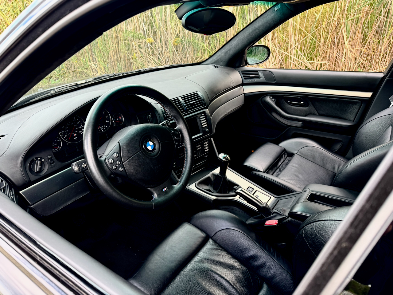 Used 2000 BMW M5 UNAVAIL RWD image 24