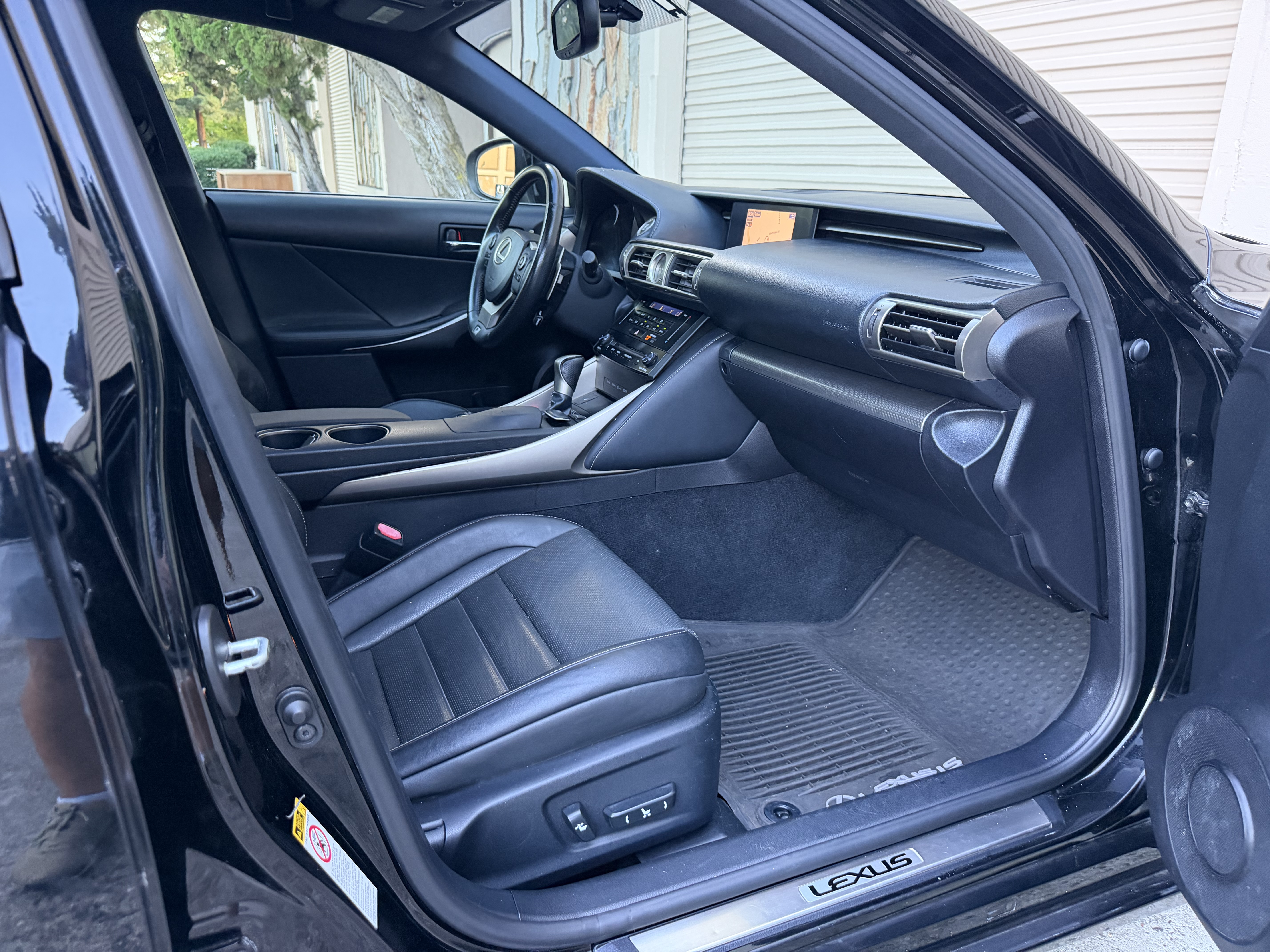 Used 2014 Lexus IS 350 F Sport RWD image 11