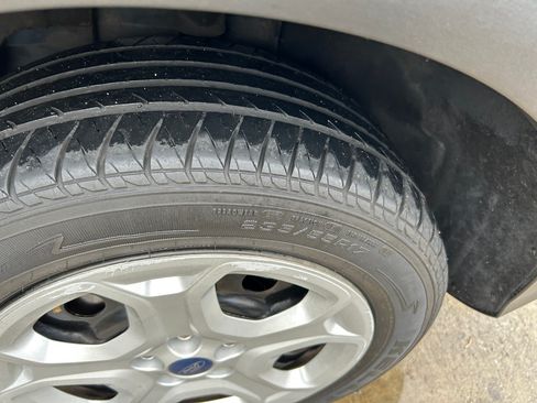 Used 2018 Ford Escape S image 7