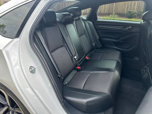 Used 2022 Honda Accord Sport image 21