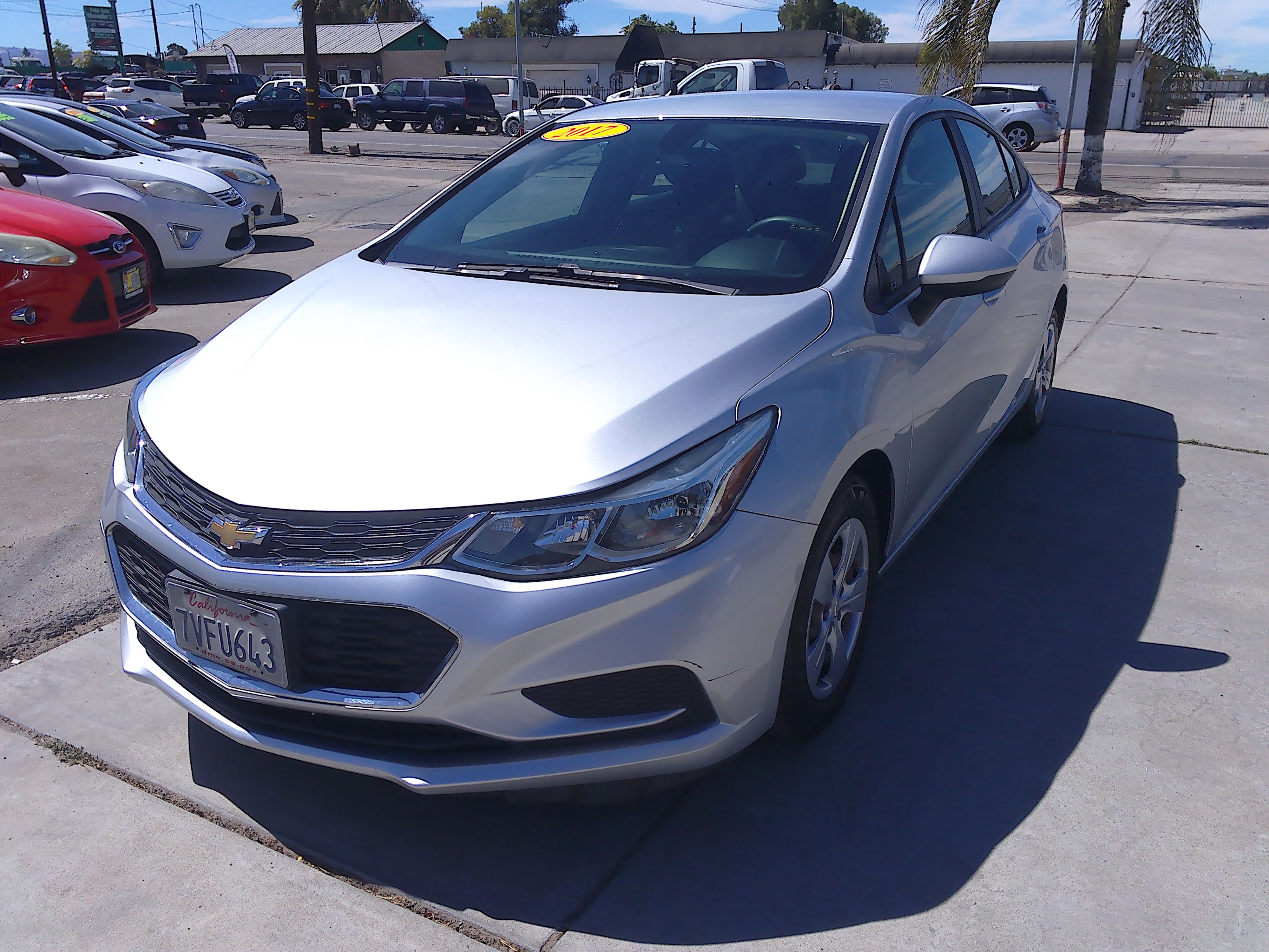 Used 2017 Chevrolet Cruze LS Sedan FWD image 2