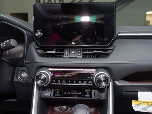 New 2025 Toyota RAV4 Limited image 12