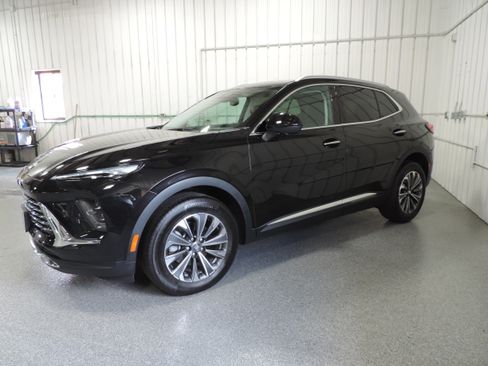 Used 2025 Buick Envision Preferred image 4