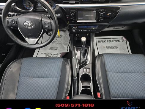 Used 2015 Toyota Corolla LE image 9