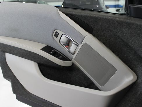 Used 2021 BMW i3 s w/ Range Extender RWD image 23