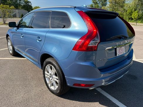 Used 2015 Volvo XC60 AWD T5 Platinum image 4