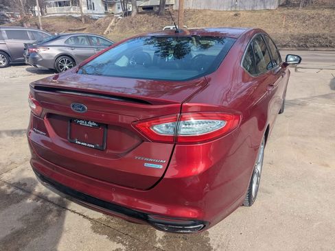 Used 2013 Ford Fusion Titanium image 4