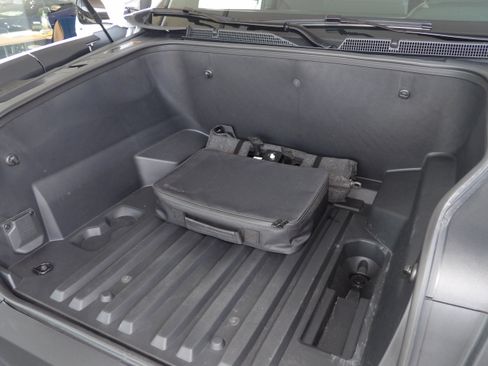 Used 2024 Chevrolet Silverado EV W/T image 17