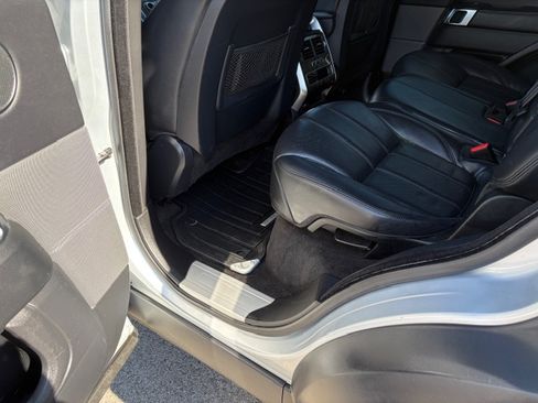 Used 2016 Land Rover Range Rover Sport HSE image 12