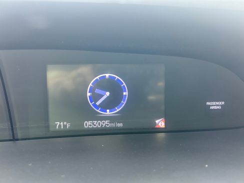 Used 2013 Honda Civic Natural Gas image 11