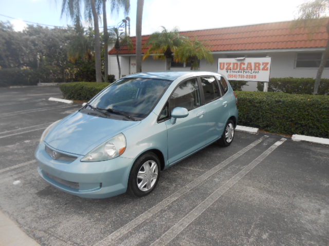 Used 2007 Honda Fit LX image 1