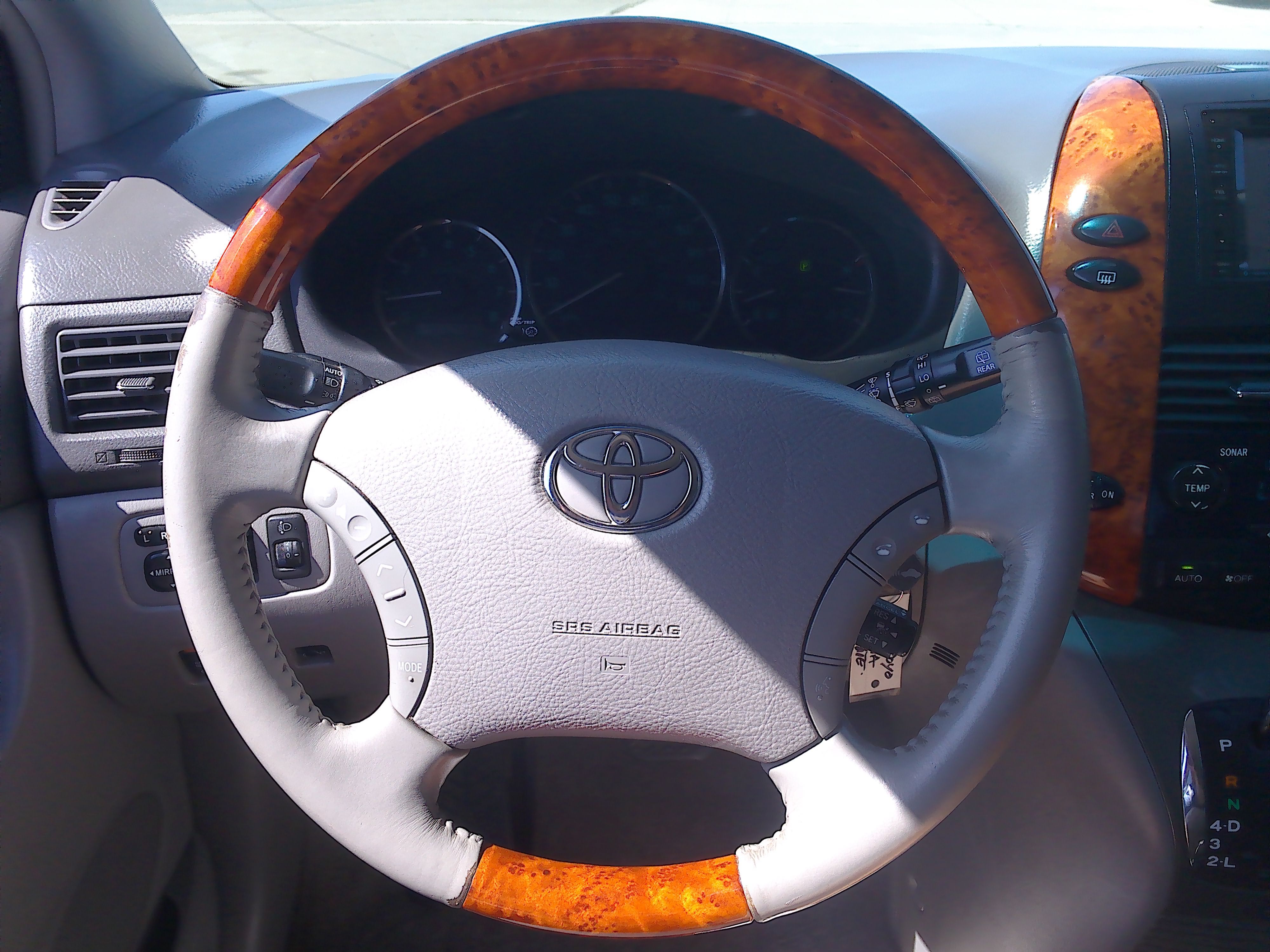Used 2009 Toyota Sienna Limited AWD image 28