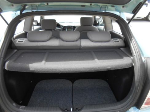 Used 2009 Hyundai Accent GS Hatchback FWD image 5