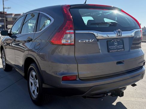 Used 2015 Honda CR-V LX image 5