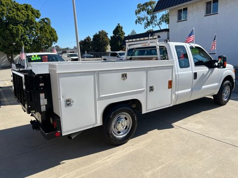 Used 2014 Ford F250 XL image 4
