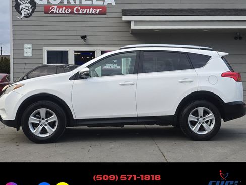 Used 2014 Toyota RAV4 XLE image 4