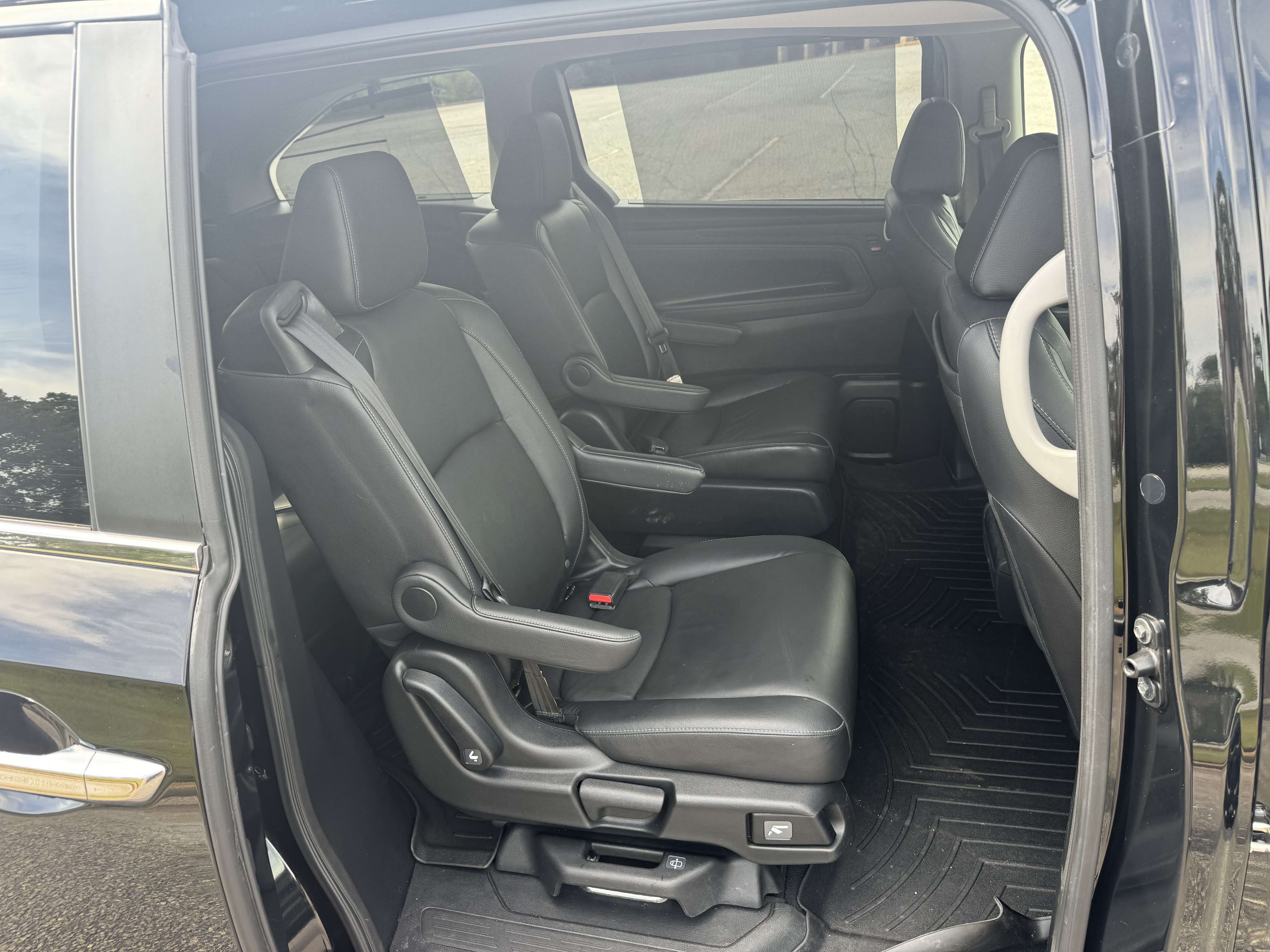 Used 2021 Honda Odyssey Touring image 17