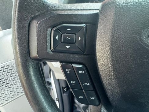 Used 2023 Ford E-350 and Econoline 350 Super Duty RWD image 18
