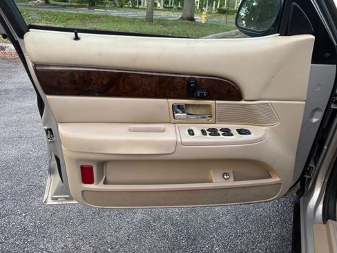 Used 2007 Mercury Grand Marquis LS RWD image 73